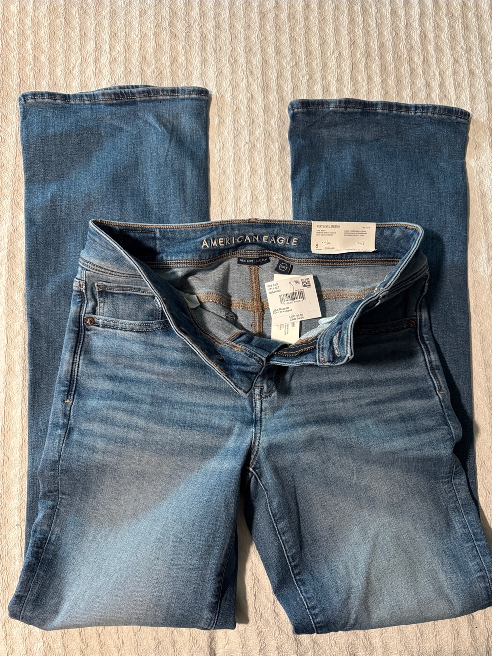 American Eagle Outfitters medium blue relaxed fit jeans